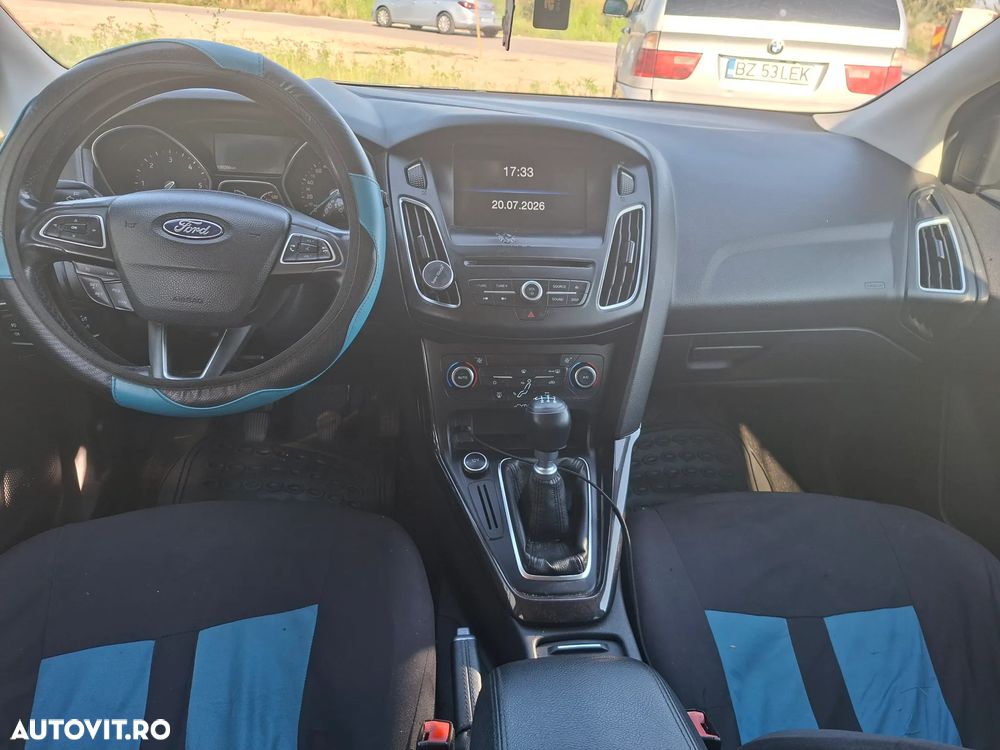 Ford Focus 1.6 TDCI DPF Trend - 8