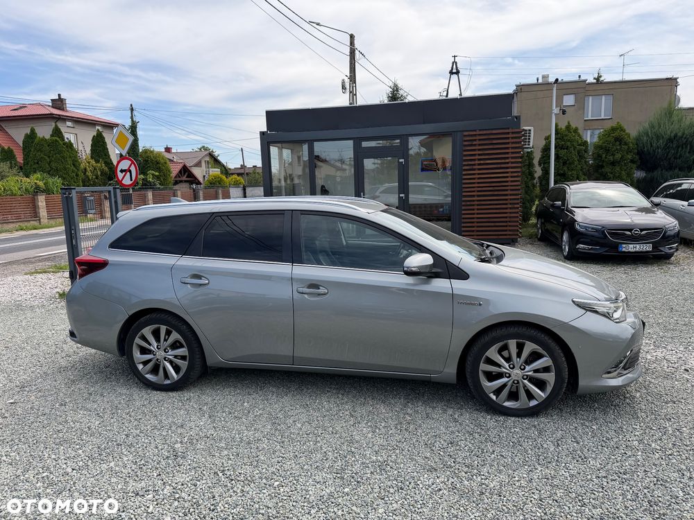 Toyota Auris - 9