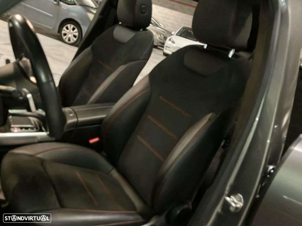 Mercedes-Benz GLB 200 d AMG Line - 13