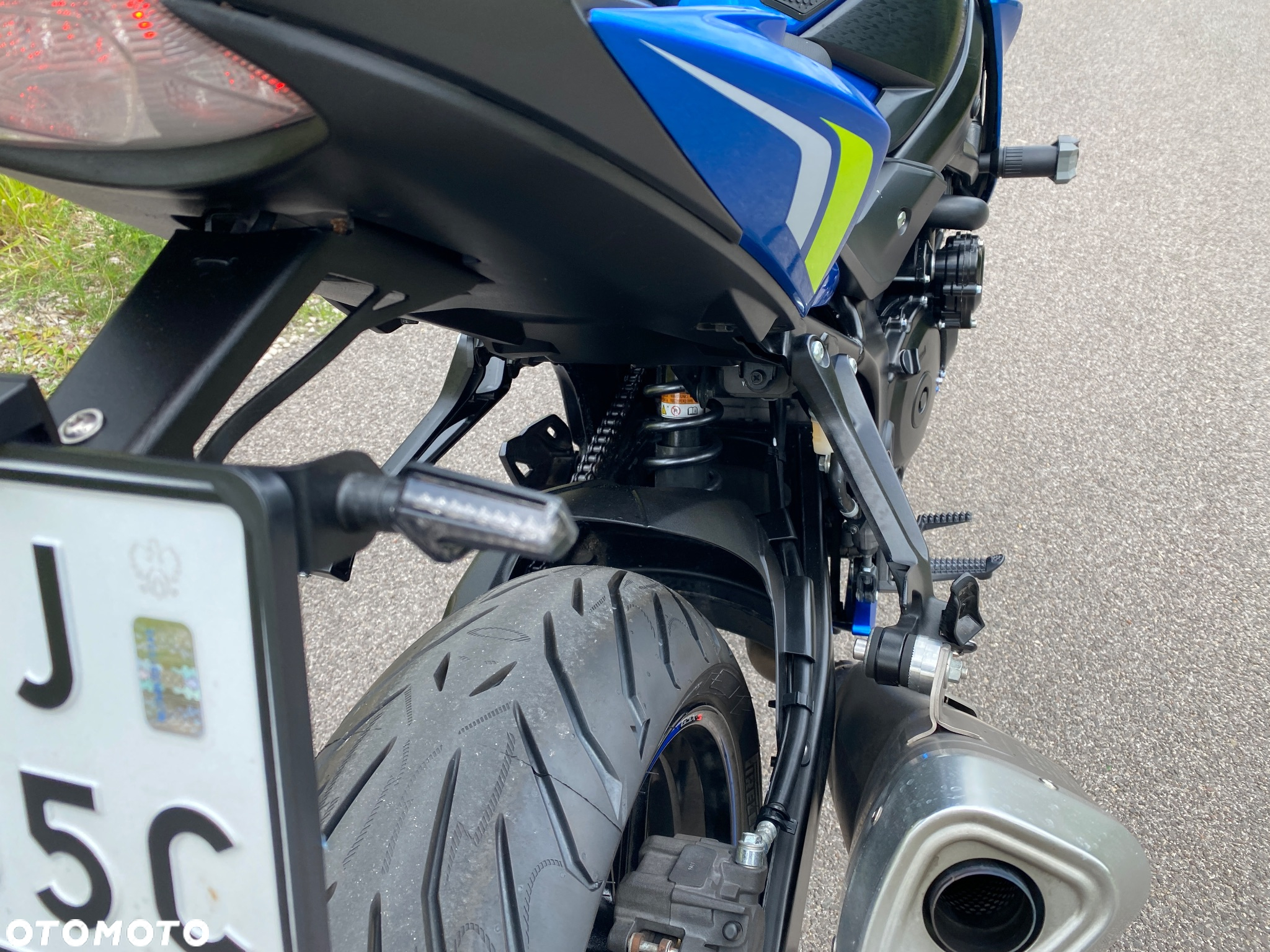 Suzuki GSX - 11