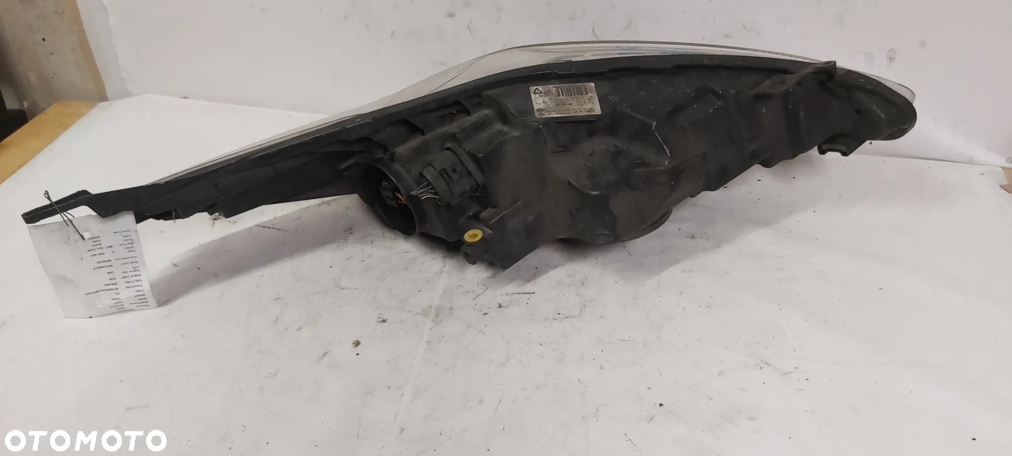 .  PRZOD PRZEDNIA LAMPA LEWA FORD FIESTA MK7 SOCZEWKA !BRAK UCHWYTU! - 4