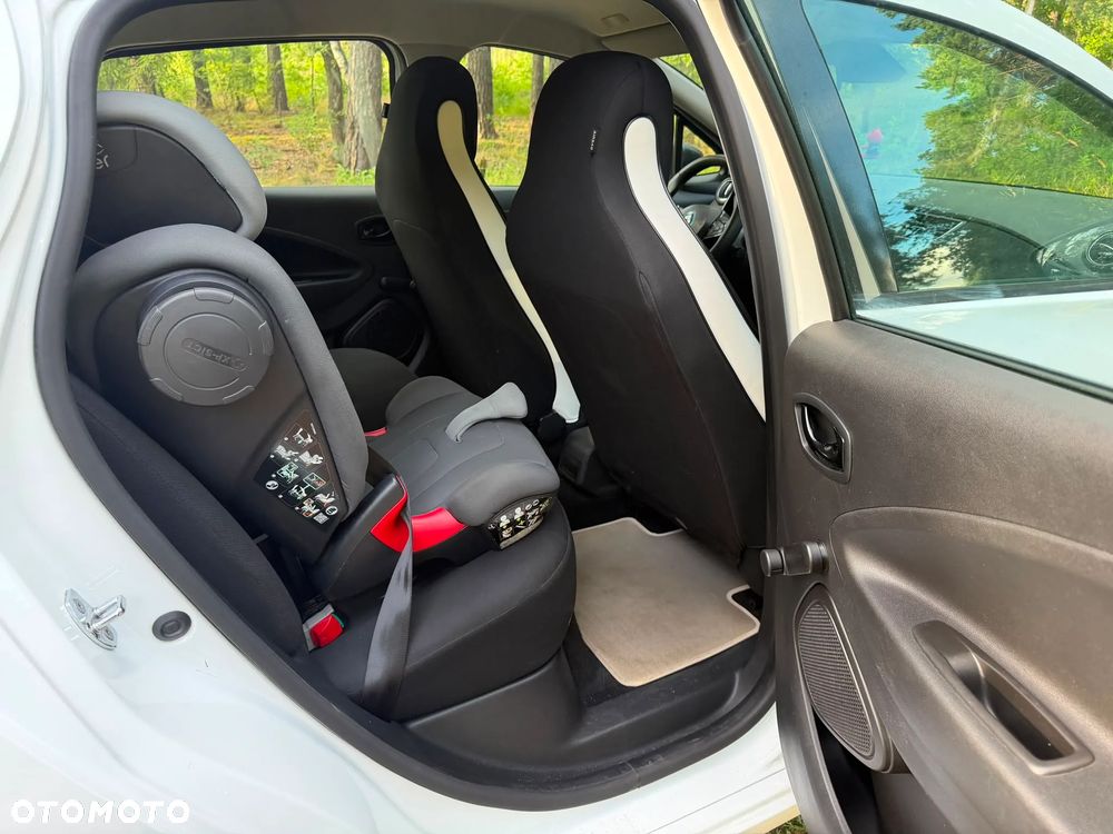 Renault Zoe - 8