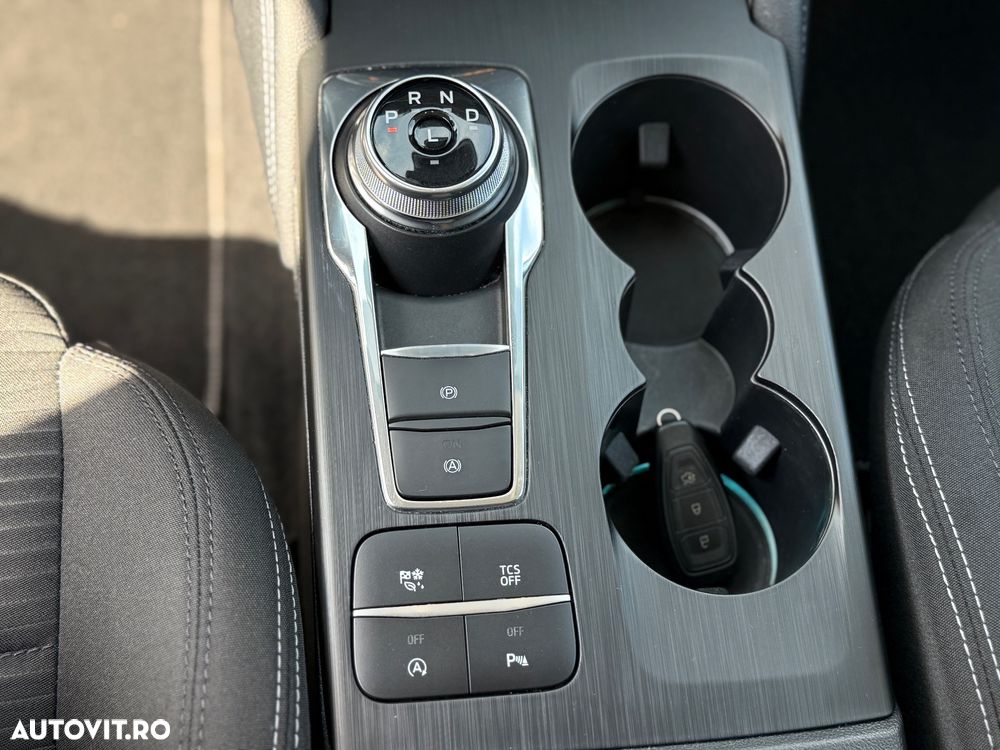 Ford Focus 1.0 EcoBoost Active - 11