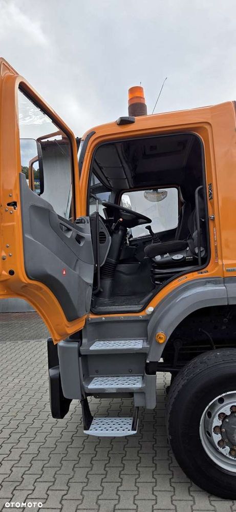 Mercedes-Benz AXOR 1833 - 12
