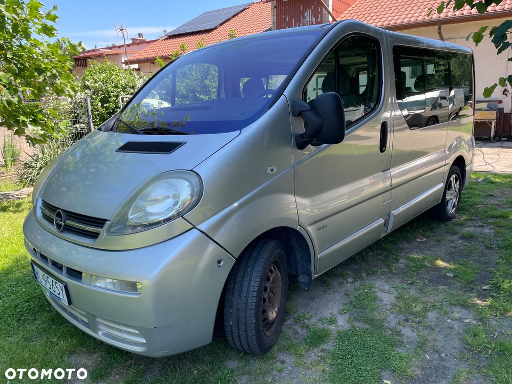 Opel Vivaro - 9