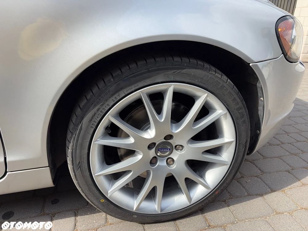 Volvo C70 2.4i Momentum - 34