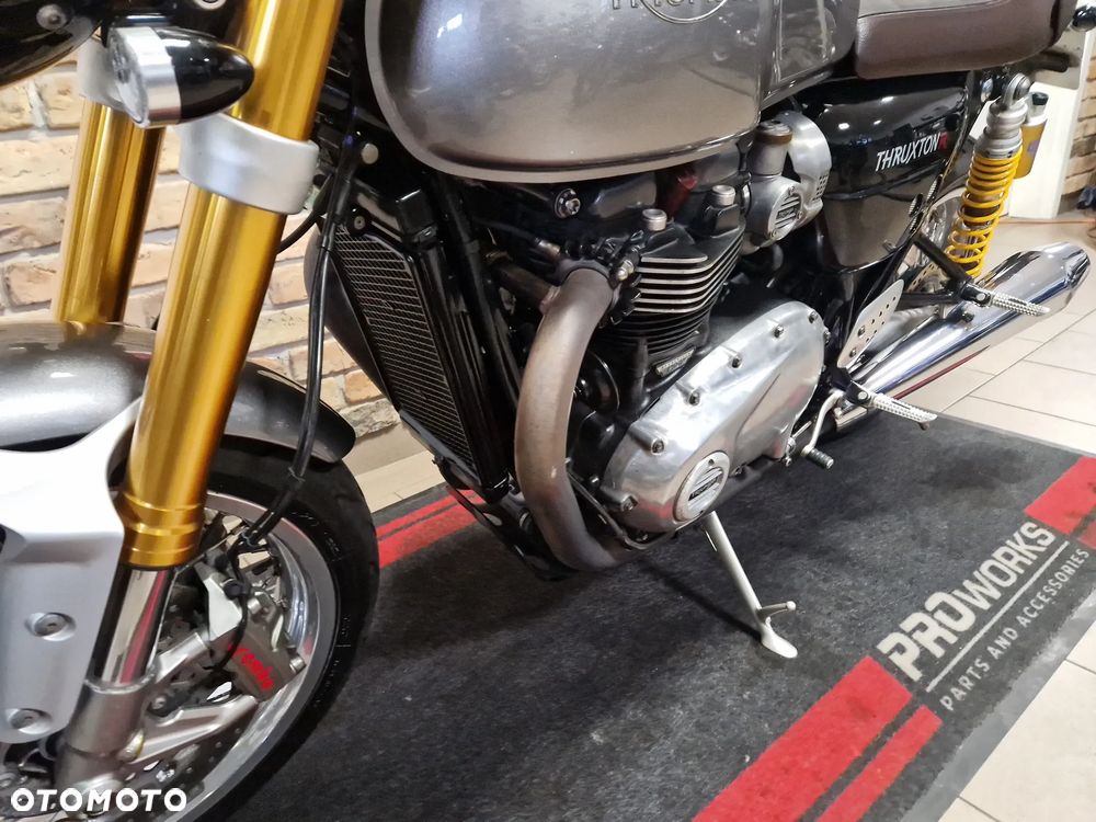 Triumph Thruxton - 19