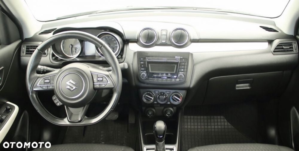 Suzuki Swift 1.2 Premium Plus CVT - 6