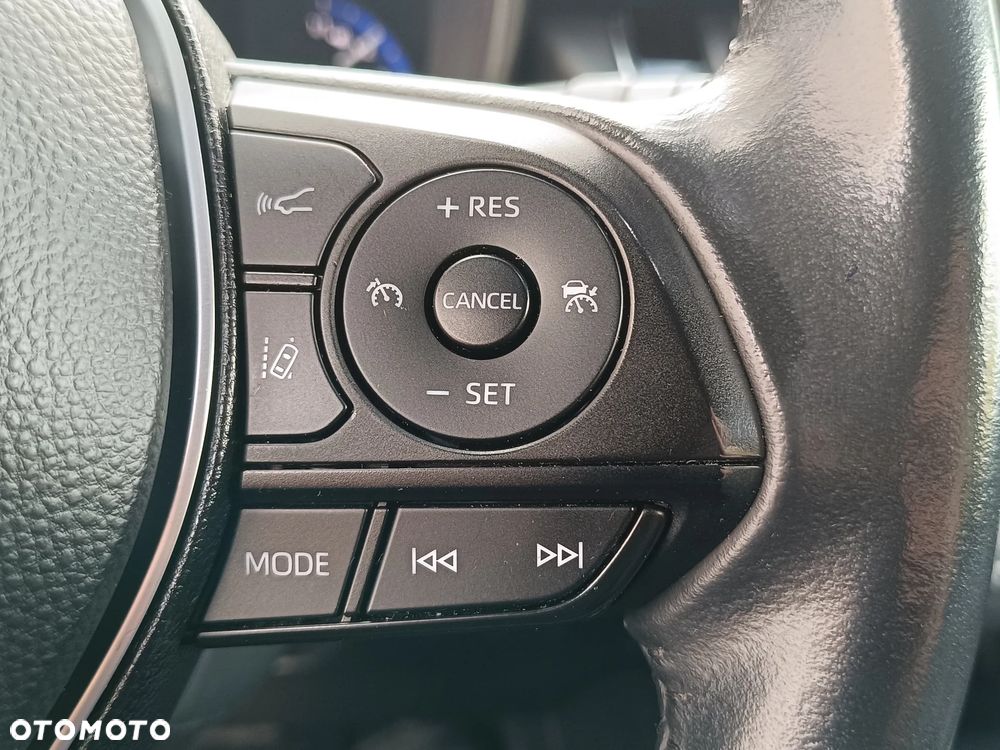 Toyota Corolla 1.8 Hybrid Comfort - 23