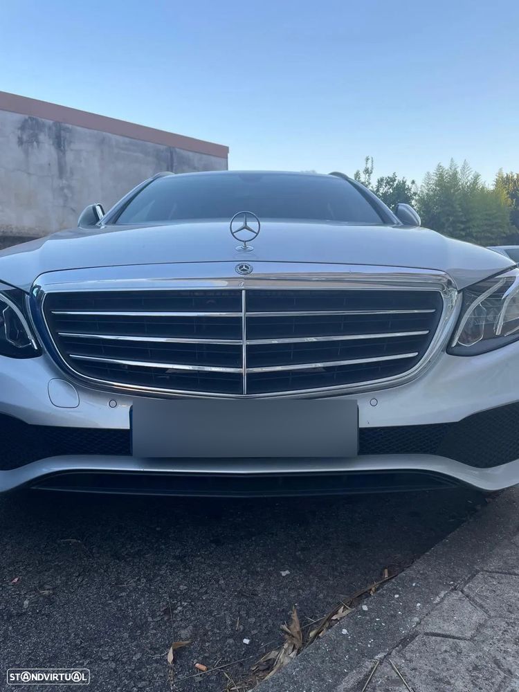 Mercedes-Benz E 200 d 9G-TRONIC Exclusive - 3