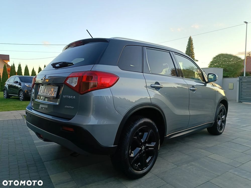 Suzuki Vitara 1.4 Boosterjet XLED Sun 4WD - 17