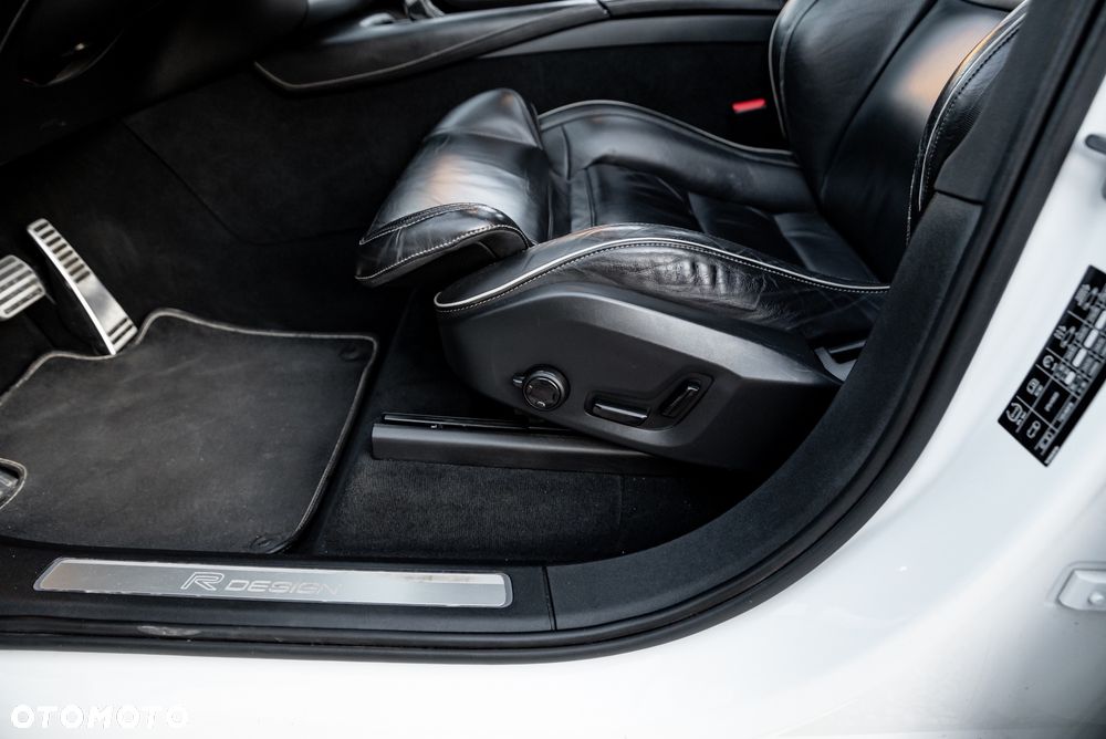 Volvo XC 90 D5 AWD R-Design - 18