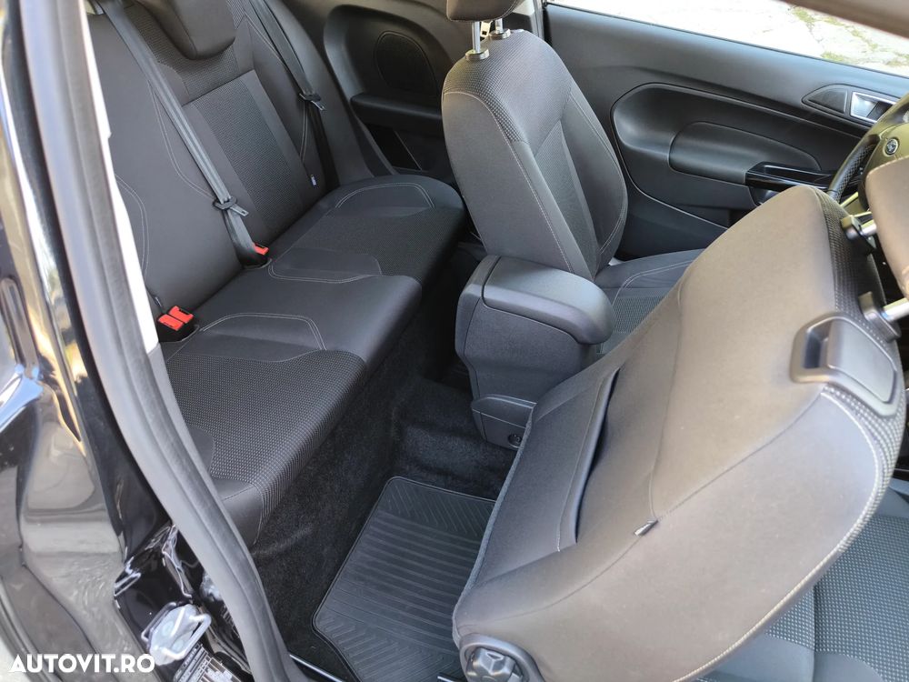 Ford Fiesta 1.0 EcoBoost S&S Aut. TITANIUM X - 13