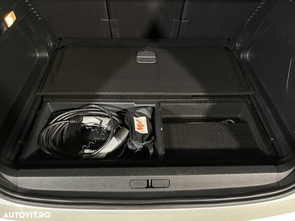 Citroën C5 Aircross 1.6 Hybrid FWD 225 EAT8 Shine - 30