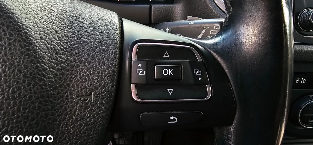 Volkswagen Tiguan 2.0 TDI SCR 4MOTION BlueMotion Technology Sport & Style - 36