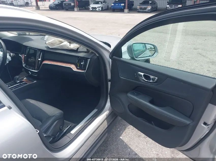 Volvo V60 Cross Country B5 B AWD Plus - 6