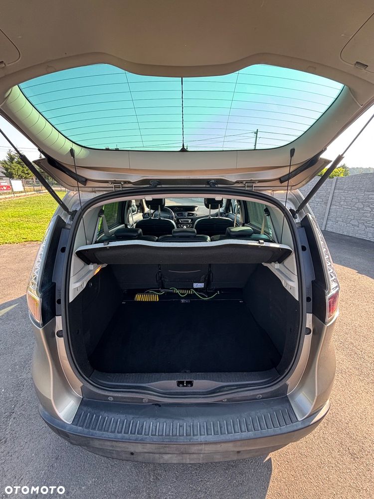 Renault Scenic ENERGY TCe 115 Bose Edition - 8