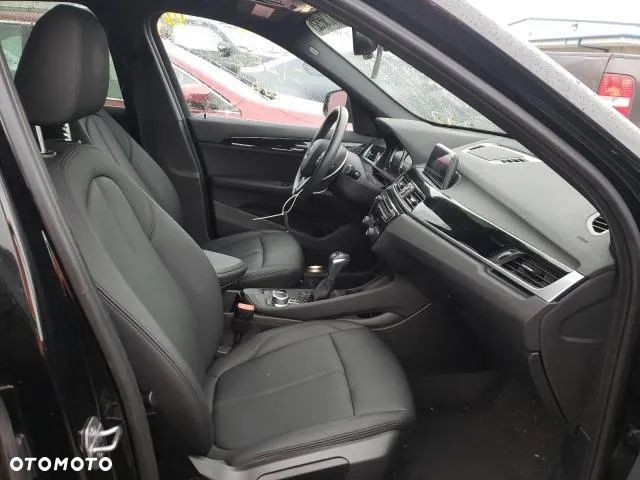 BMW X1 xDrive25i Advantage - 5