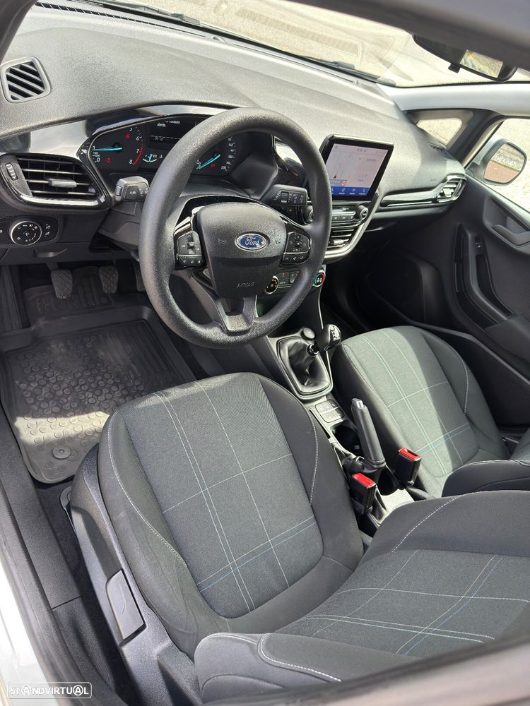 Ford Fiesta 1.0 EcoBoost Active - 19