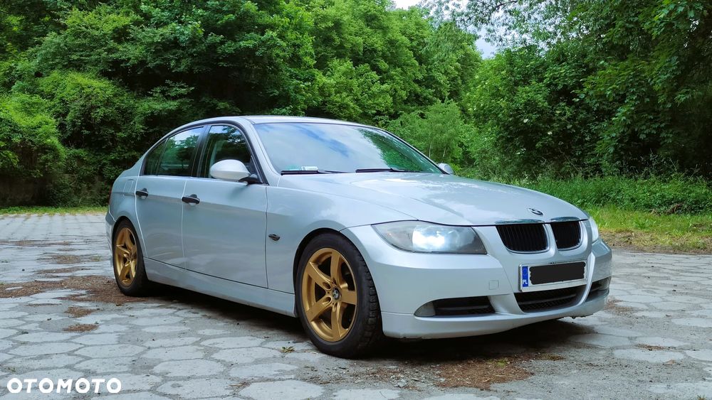 BMW Seria 3 320i - 2