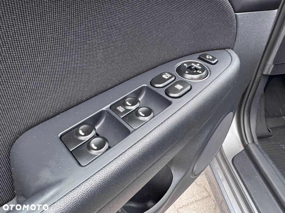 Hyundai i30 1.4 Comfort - 29