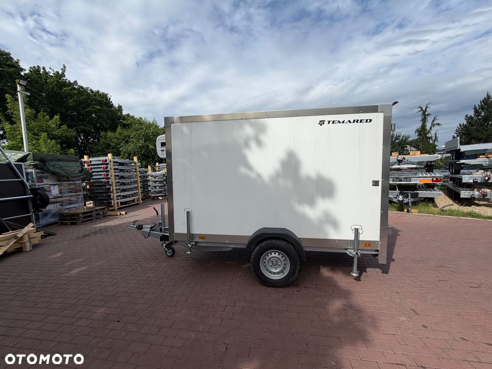 TEMARED Przyczepa izoterma chłodnia TEMARED COOLER 3015 1,8T WYPRZEDAŻ - 6