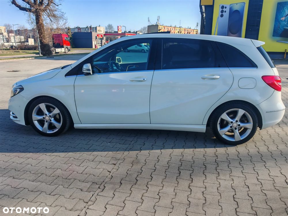 Mercedes-Benz Klasa B 180 CDI 7G-DCT - 11