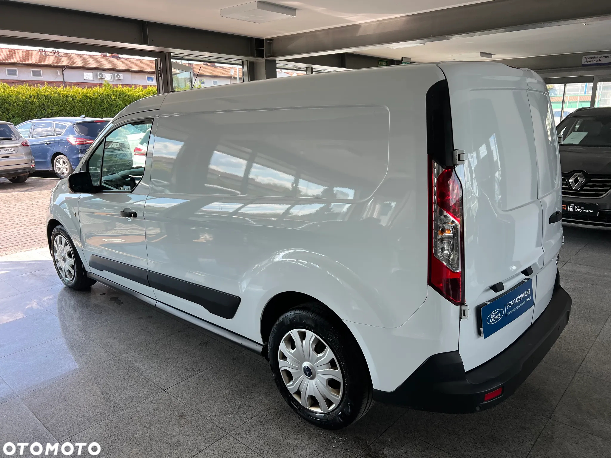 Ford Connect - 10