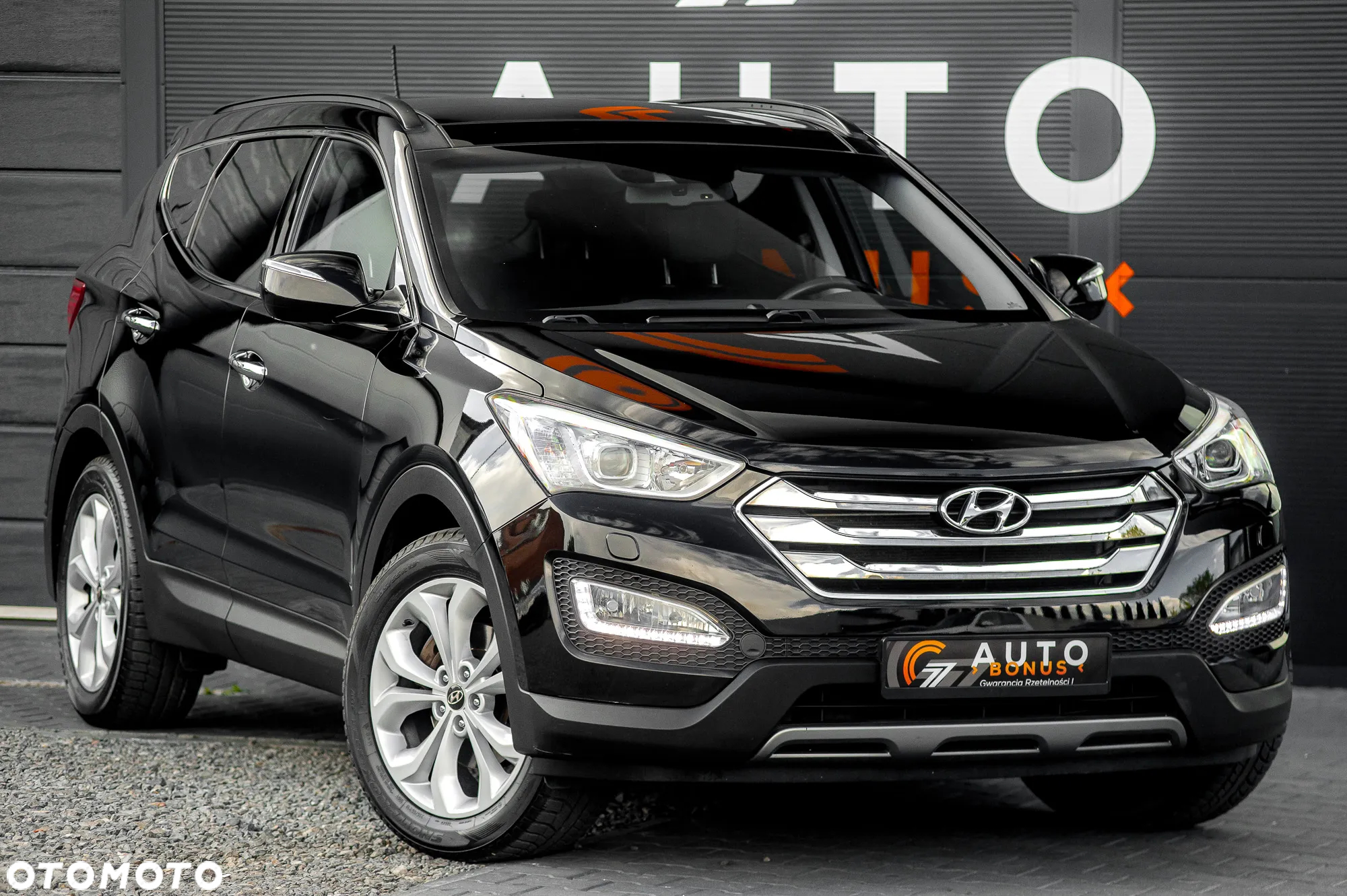 Hyundai Santa Fe - 3