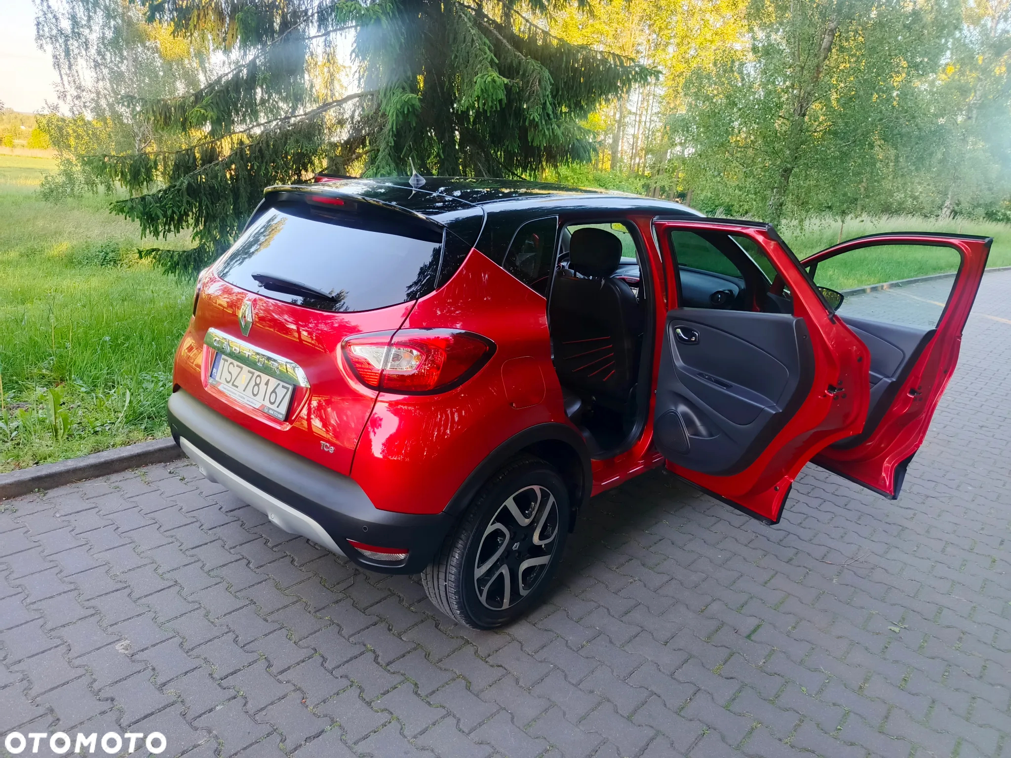 Renault Captur 0.9 Energy TCe Helly Hansen - 22