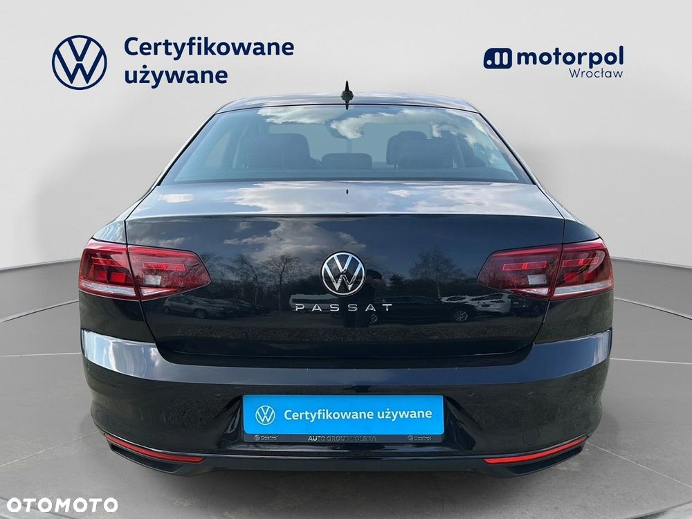 Volkswagen Passat 2.0 TSI Business DSG - 13