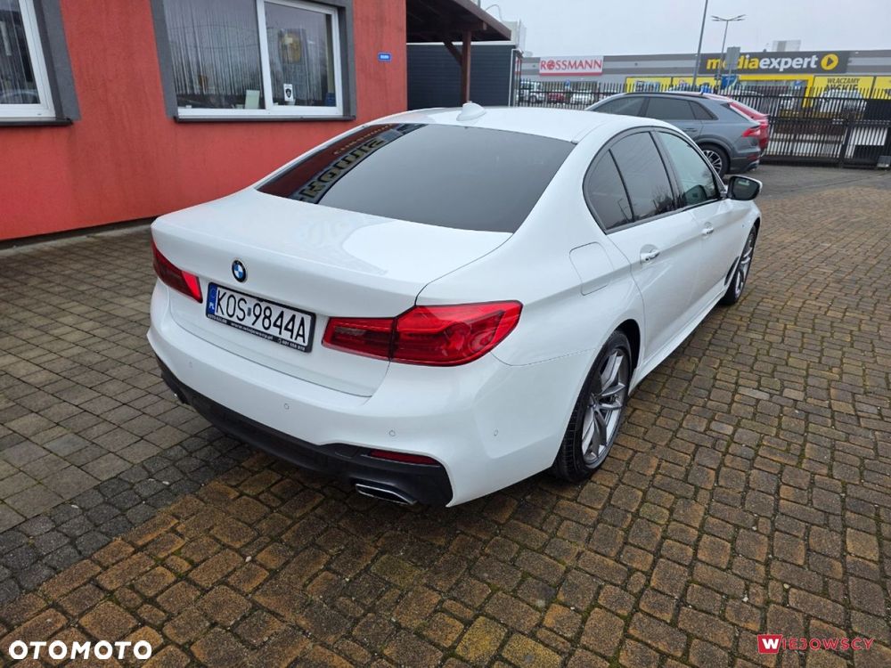 BMW Seria 5 530i xDrive M Sport sport - 12