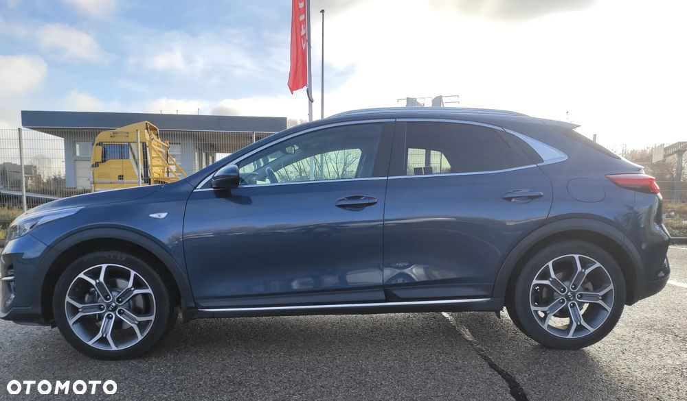 Kia XCeed - 4