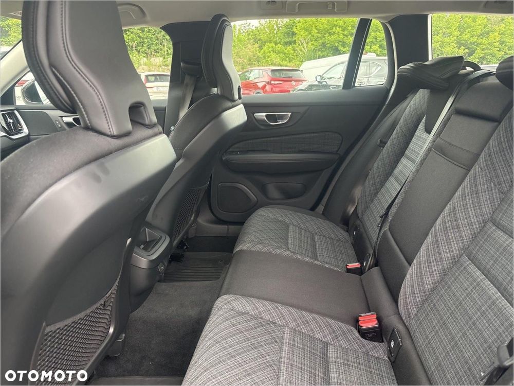 Volvo V60 B3 B Core - 15