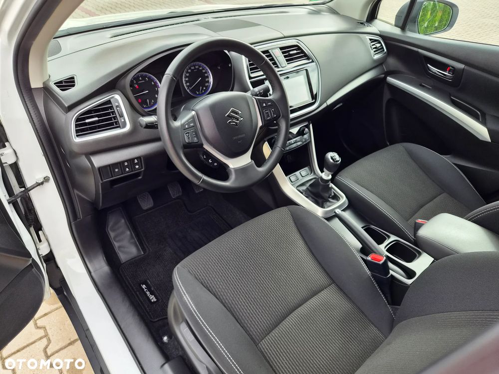 Suzuki SX4 S-Cross - 15