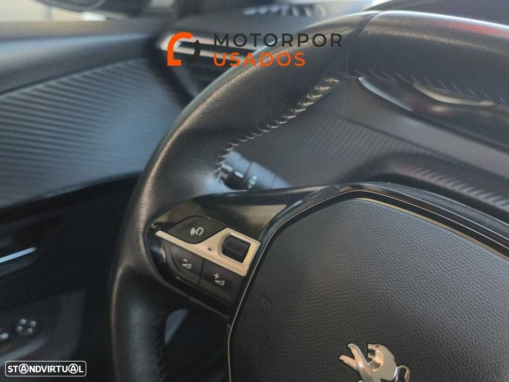 Peugeot 208 1.2 PureTech Active Pack - 16
