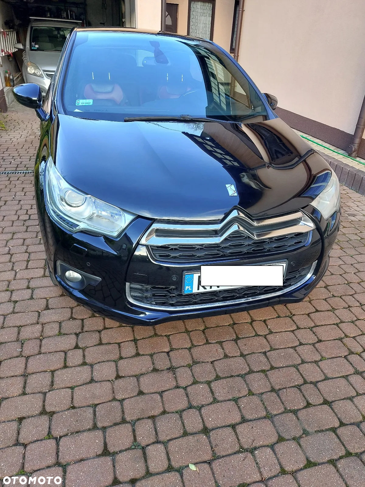 Citroën DS4 1.6 THP SportChic - 4