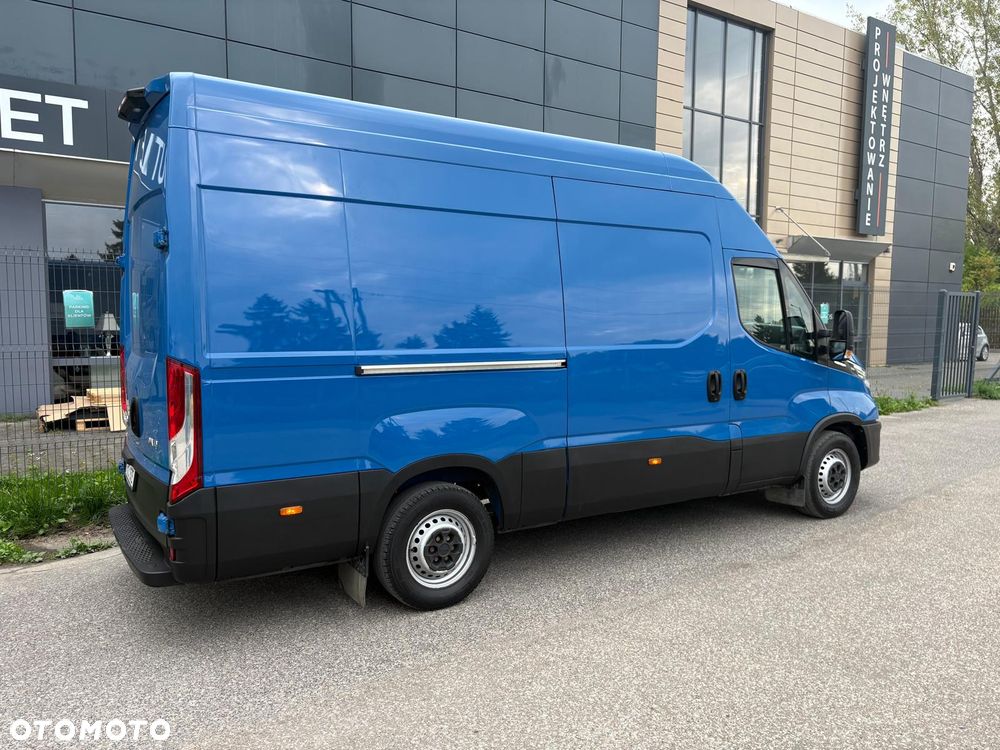 Iveco Daily 35S180, 3.0 180KM, L3H3, HiMatic, LED, Niski przebieg - 12
