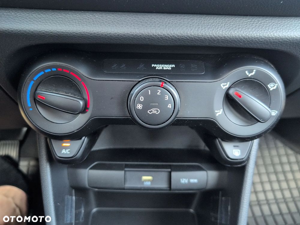 Kia Picanto 1.0 M - 34