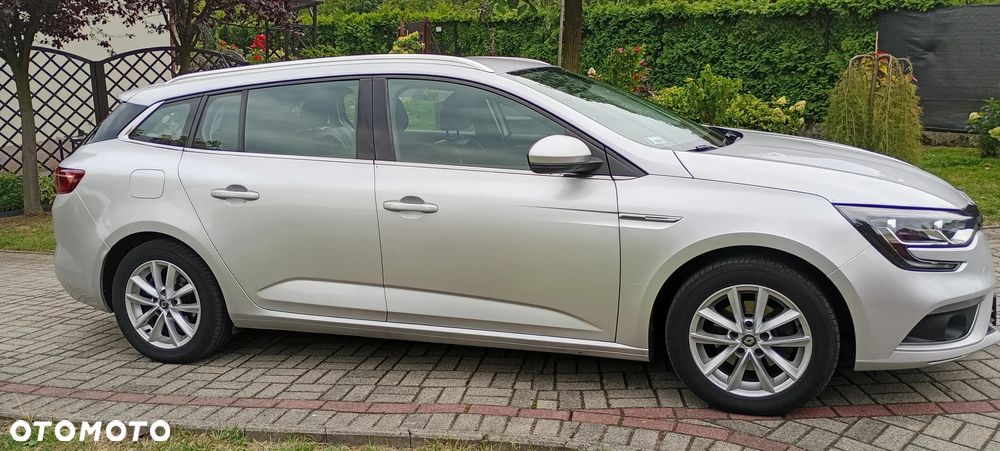 Renault Megane 1.5 dCi Intens EDC - 2