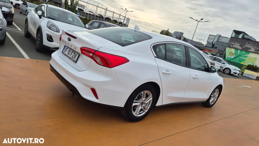 FORD Focus 2019 — imagine 33