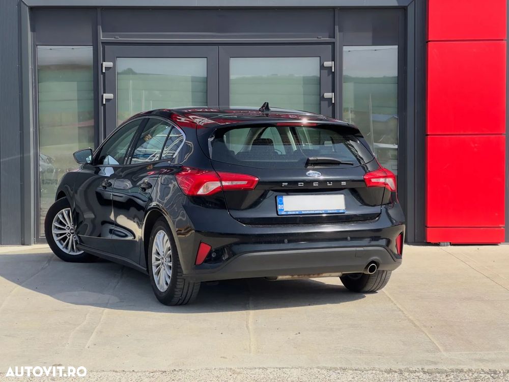 Ford Focus 1.5 EcoBlue Titanium Business - 4