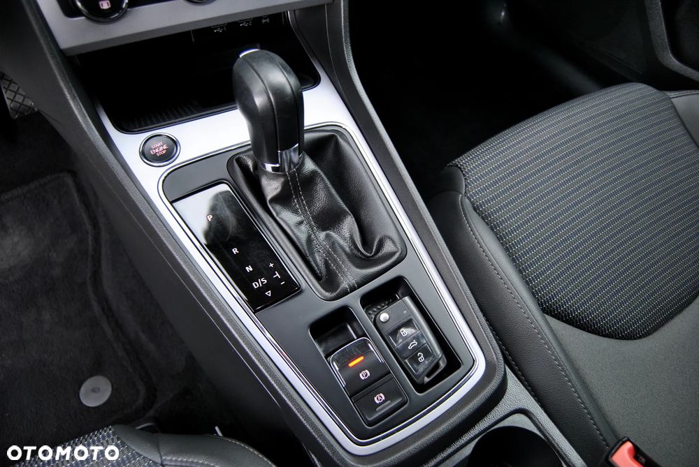 Seat Leon 2.0 TDI DPF Start&Stop DSG XCELLENCE - 35