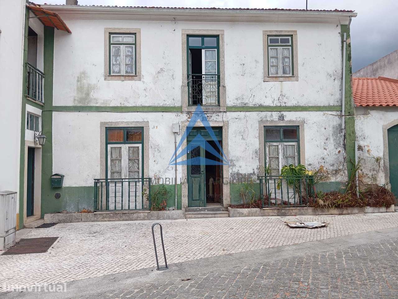 Moradia T9 Ansião | Garagem, Jardim  e Projeto de Alterações - Grande imagem: 2/60