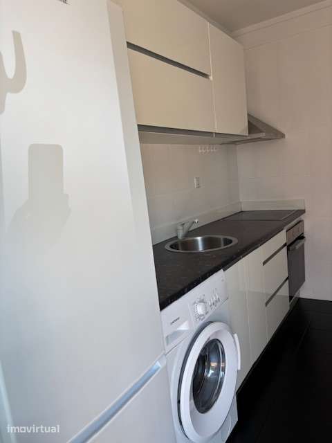 T1 com Varandas na Cidade da Maia, Remodelado Pronto Habitar - Grande imagem: 5/21