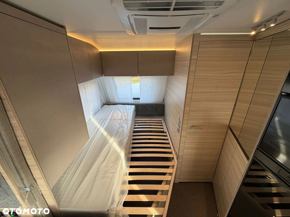 Adria ALTEA 402 PH - 12