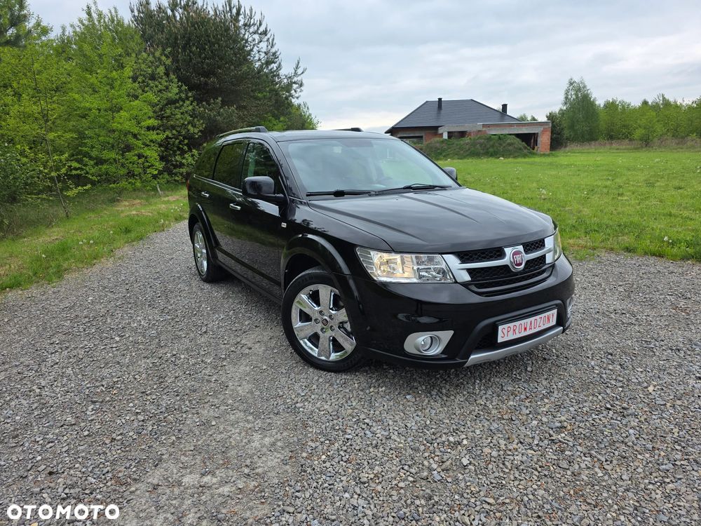 Fiat Freemont 2.0 Multijet 16V DPF Automatik Allrad Lounge - 2