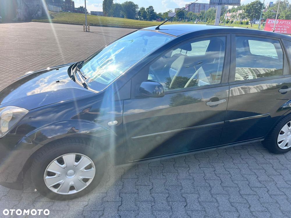Ford Fiesta 1.3 - 14