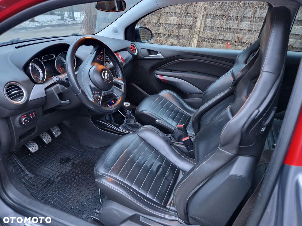 Opel Adam 1.4 Turbo S - 34