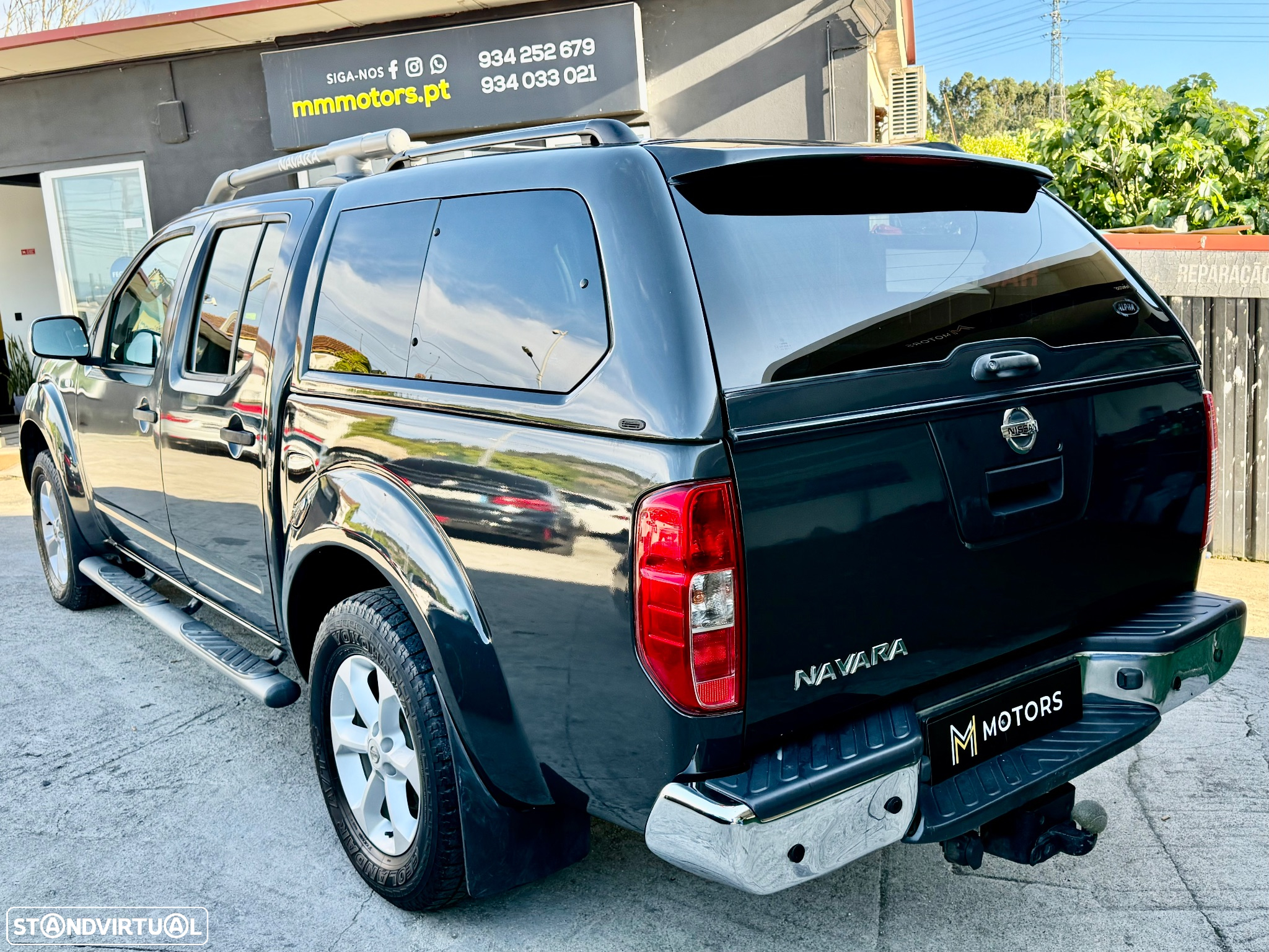 Nissan Navara 2.5 dCi CD LE Premium - 3